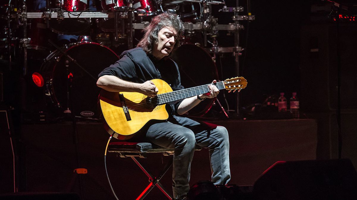 Steve Hackett Rocks the Palace: A Blast from the Past
